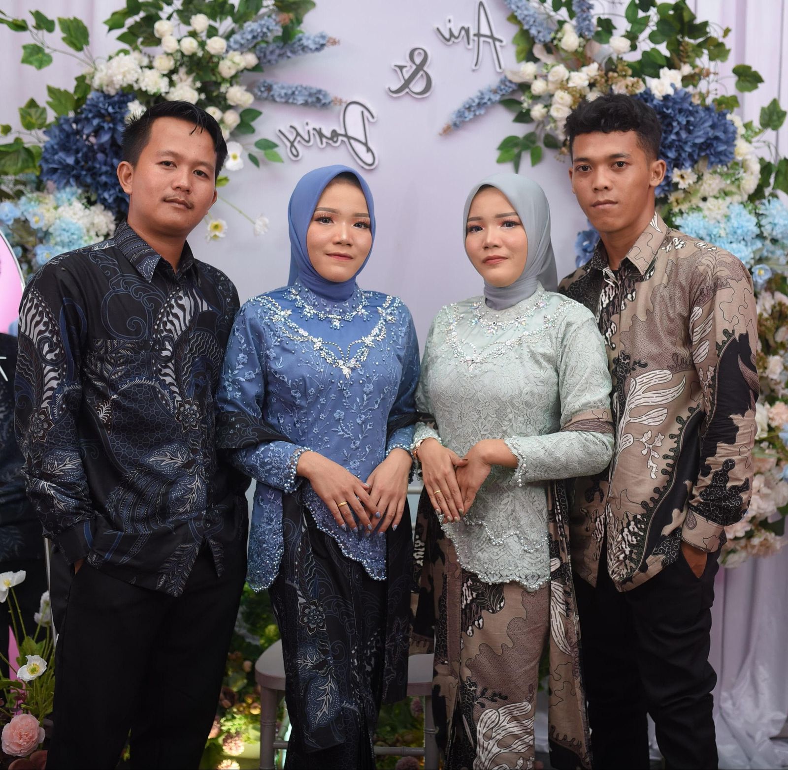 Ani & Doris, Ana & Dwi